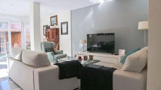 Chalet en alquiler en El Mayorazgo - El Limonar en Málaga