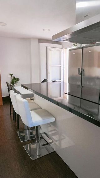 Chalet en alquiler en El Mayorazgo - El Limonar en Málaga