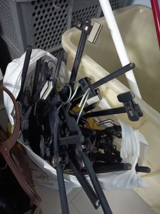 Perchas pinza (52unidades)