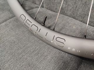 Ruedas Bontrager Aeolus Pro 37.