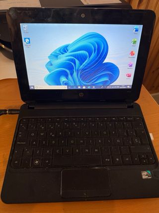 Mini Laptop HP con SSD