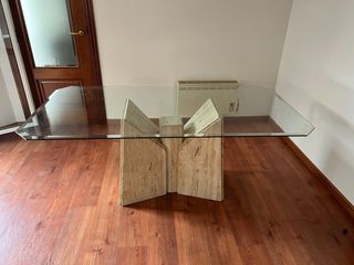 Mesas de cristal biselado y mármol (2) y recibidor