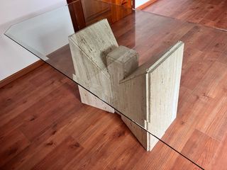 Mesas de cristal biselado y mármol (2) y recibidor