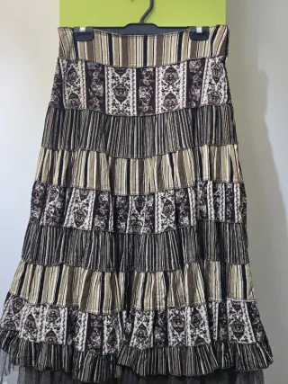 Falda larga estilo boho. Talla 36 grande