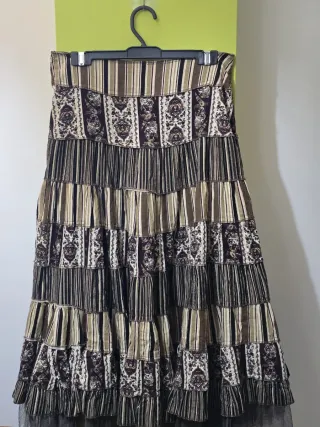 Falda larga estilo boho. Talla 36 grande
