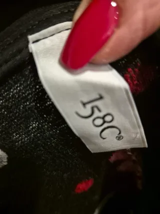 Abrigo negro estampado flores M