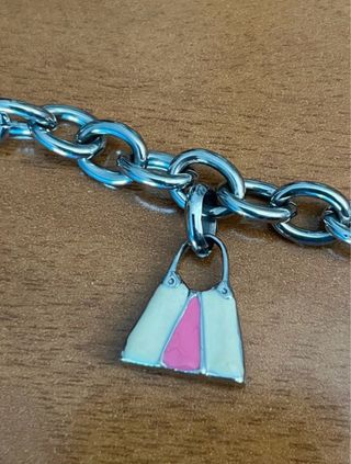 Bracciale con ciondoli a forma di borsa