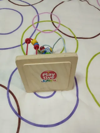 Laberinto de madera para bebés