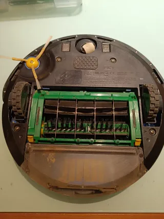 Roomba 565 para reparar o piezas