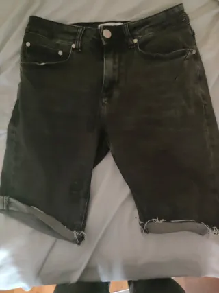 Bermuda Negra Hombre