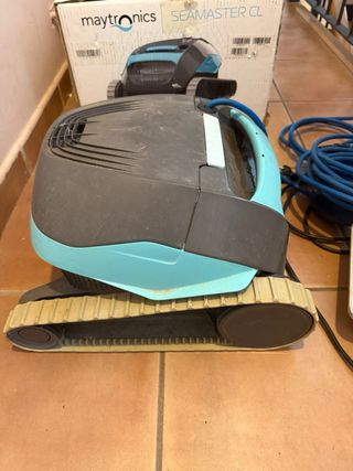 Dolphin Seamaster CL Limpiafondos Piscina