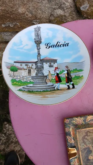 Platos decorativos y cenicero chino Porcelana