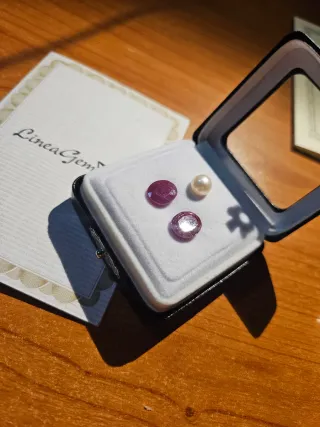 Coppia di gemme Corindone Rubino + perla regalo