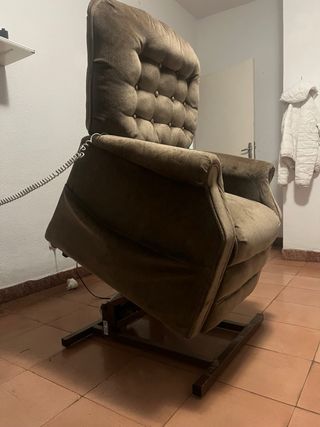 Sofá Eléctrico Reclinable Marrón