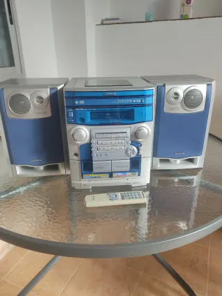 Equipo de música Aiwa CD/MP3/Radio