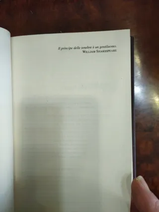 Dark desires. Meet Efrem Krugher. Ediz. italian...