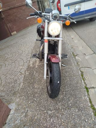 Moto Triumph Speedmaster Biplaza