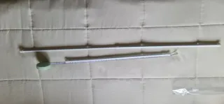 Barra extensible portavisillos