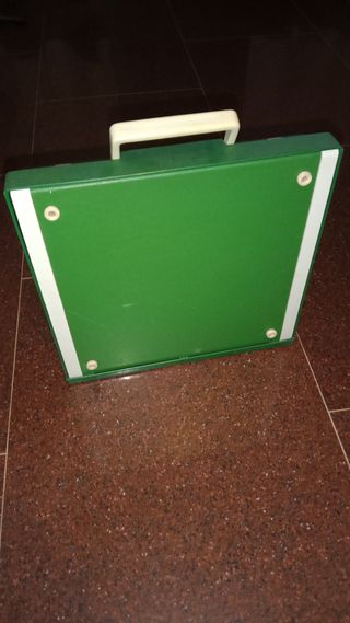 Máquina de escribir Olympia Traveler de Luxe