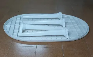 Tavolo smontabile con ombrellone