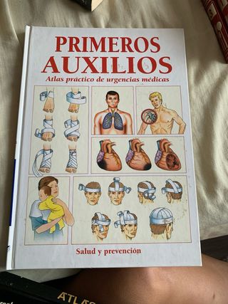 Atlas de geografia e historia