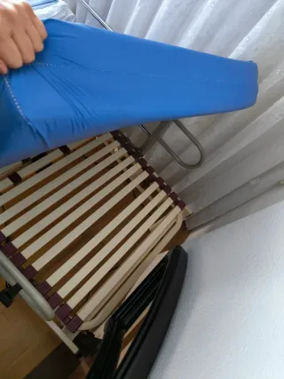 Cama articulada  metal y laminas plastificadas