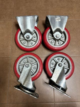 Juego 4 Ruedas Rojas