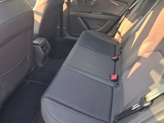 SEAT Leon 2018 audio a3 megane golf