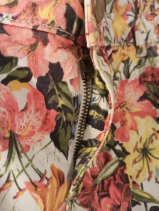 Pantalones Zara Estampado Floral Talla 42