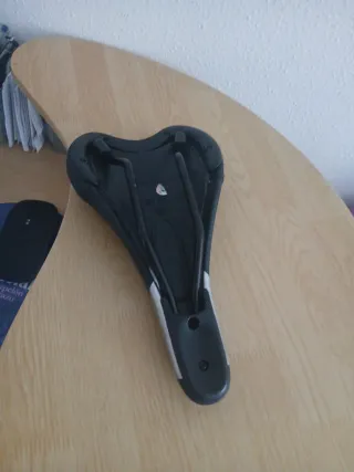 Sillín de Bicicleta Negro