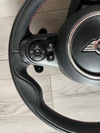 Volante Mini JCW con levas