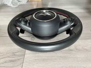 Volante Mini JCW con levas