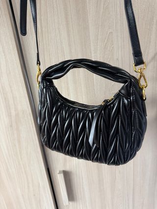 Borsa Miu Miu nera trapuntata