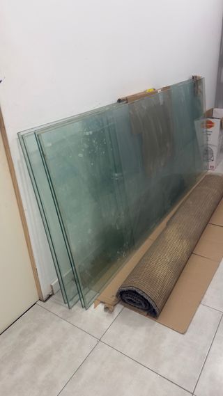 4 Placas de Vidro Temperado Somente em numerário €