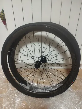 Ruedas de carbono para bicicleta