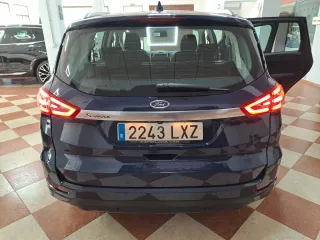 Ford S-MAX 2022