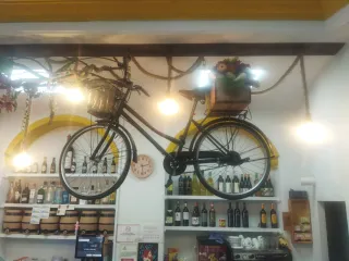 Bicicleta antigua decorativa