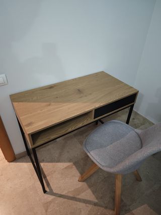 Escritorio Roble Negro con Cajón