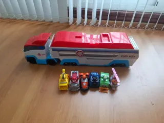 Camión Patrulla Canina con Vehículos