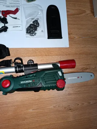 Motosierra Altura Parkside 20V COMPLETA