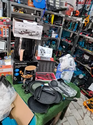 Friggitrice ad aria Rorornron 8L