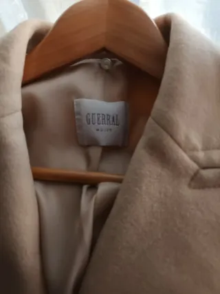 Abrigo largo mujer beige