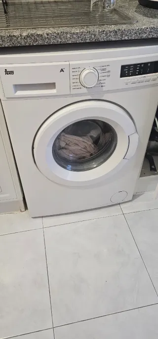 Máquina de Lavar Roupa 6kg Usada mas Em excelente