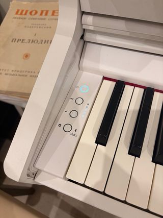 Piano Digital Roland RP 701 Blanco