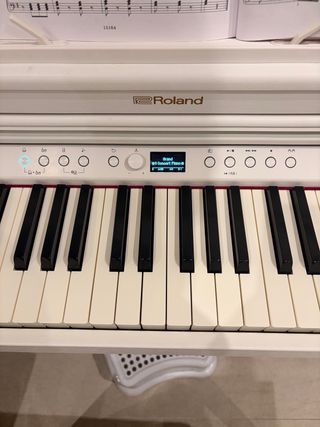 Piano Digital Roland RP 701 Blanco