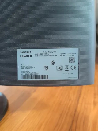 Pantalla Curva Samsung 24"