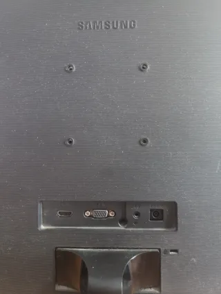 Pantalla Curva Samsung 24"