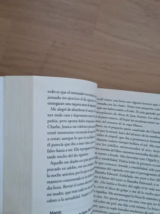 2 primeros libros saga Crepúsculo y Luna Nueva