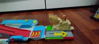 Camión Autobús Lanzador Patrulla Canina