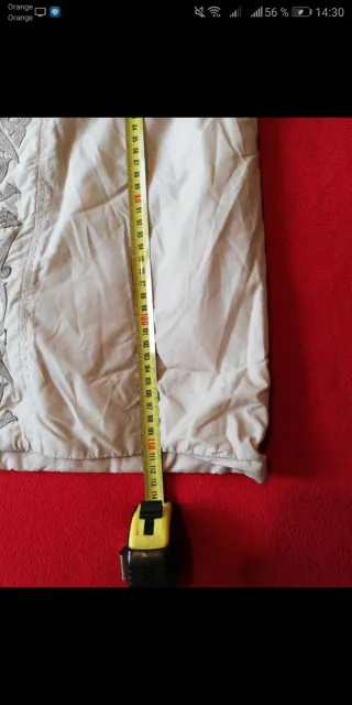 Abrigo de señora con capucha y pelo